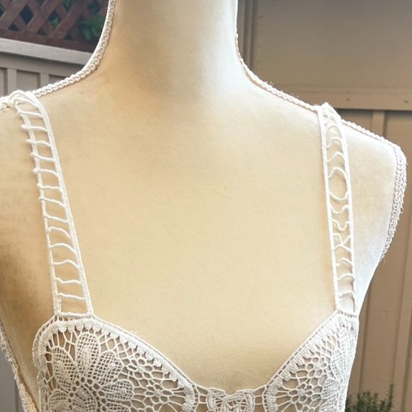 For Love and Lemons Maldives cover up - Picture 9 of 9